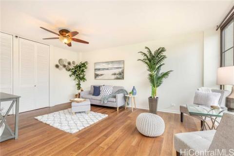 Windward Passage(unit#304)