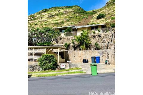 AINA HAINA AREA