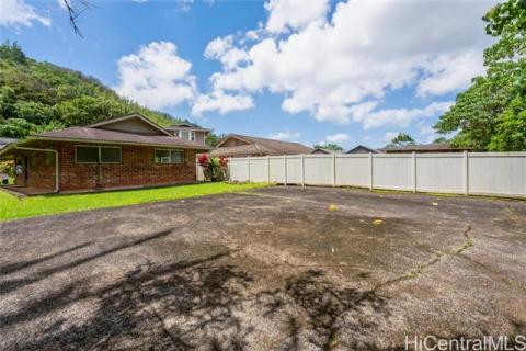 MANOA-UPPER