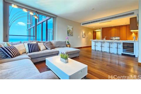 One Ala Moana(unit#1810)
