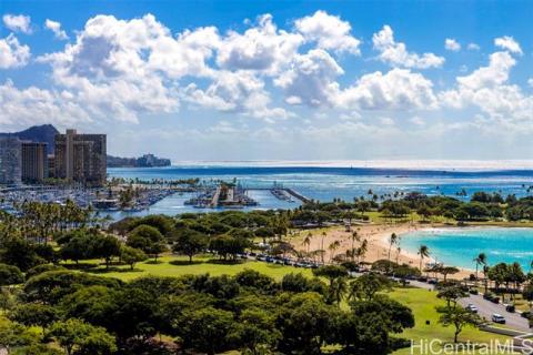 Nauru Tower(unit#1807)