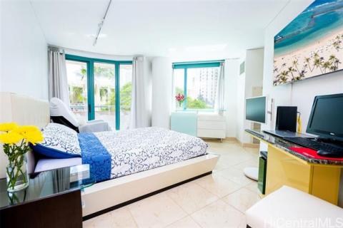 Waikiki Landmark(unit#706)