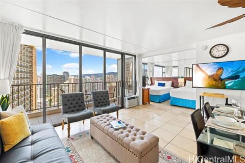 Waikiki Banyan(unit#3106)