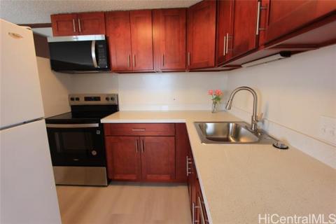 Pearlridge Square(unit#3802)
