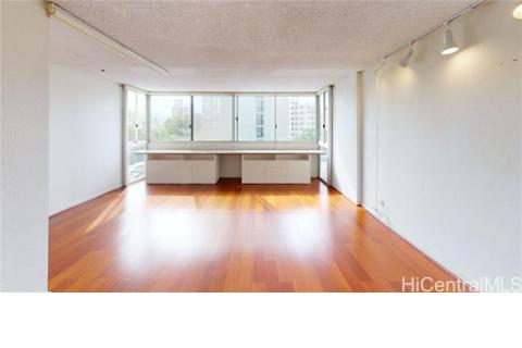Kapiolani Townhouse(unit#306)