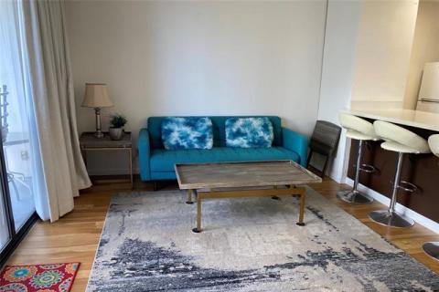 Waikiki Banyan(unit#1512)