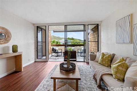 Poinciana Manor(unit#258)
