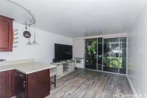 Century West(unit#206)