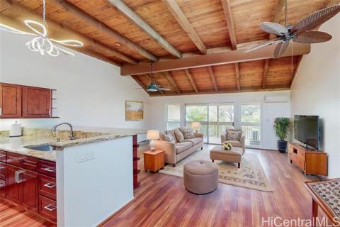 Yacht Club Knolls(unit#5/2)