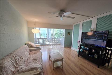 Diamond Head Plaza(unit#105)