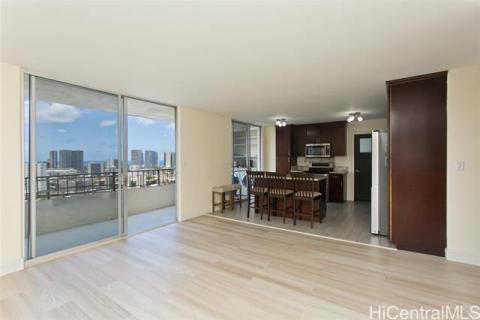Maile Tower(unit#12B)