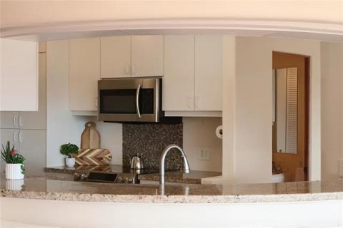 Royal Vista(unit#1104A)