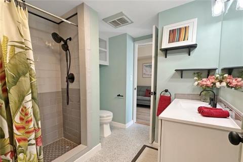 Kapiolani Towers(unit#16B)