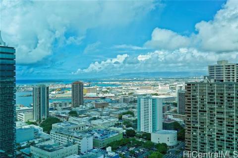 Capitol Place(unit#3411)