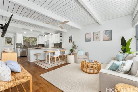 Waialae Gardens(unit#4)