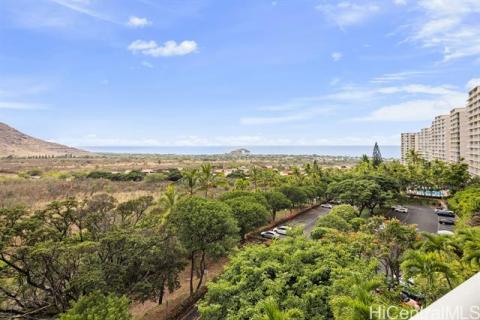 Makaha Valley Towers(unit#739/740)