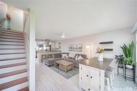 Aikahi Gardens(unit#702)