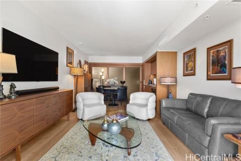 The Ritz-Carlton Residences Twr 2 - 383 Kalaimoku(unit#1610)