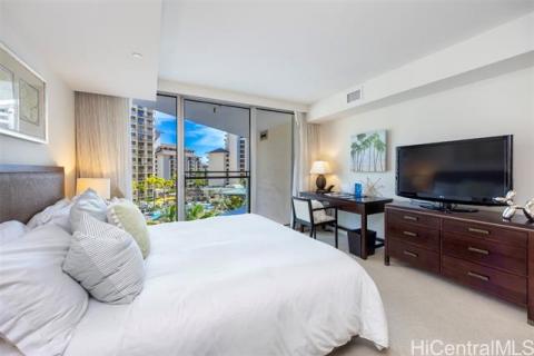 Trump Tower Waikiki(unit#810)