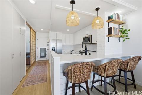 Harbor View Plaza(unit#107)