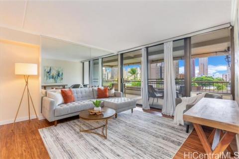 Marco Polo Apts(unit#408)