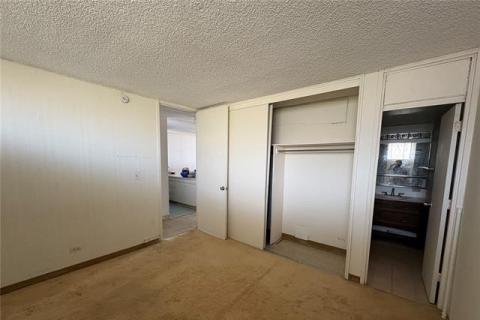 Kahala Towers(unit#A1502)