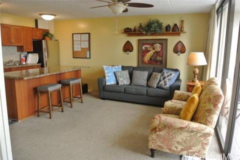 Waikiki Banyan(unit#607)