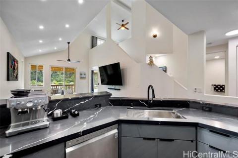 Terraces At Launani Valley(unit#A301)