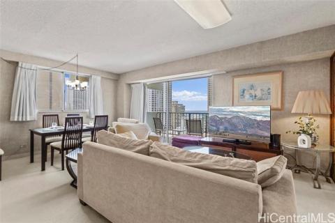 Waikiki Park Hgts(unit#2201)