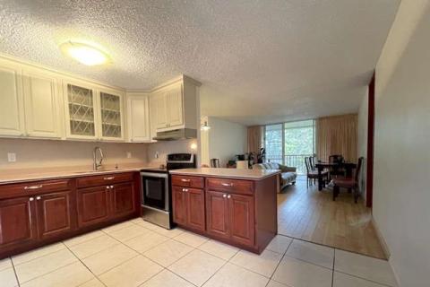 Waikalani Woodlands(unit#A1206)