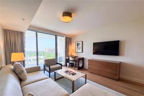 The Ritz-Carlton Residences Twr 2 - 383 Kalaimoku(unit#1006)