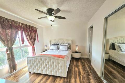 Country Club Village 3(unit#316)