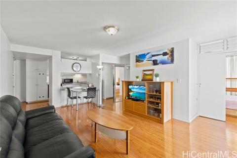 Kapiolani Towers(unit#1207)