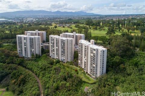 Colonnade on the Greens(unit#2-903)