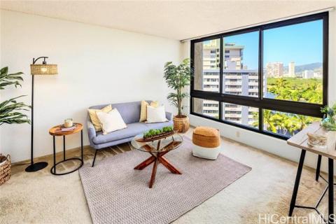 Liliuokalani Gardens(unit#1014-II King Tower)