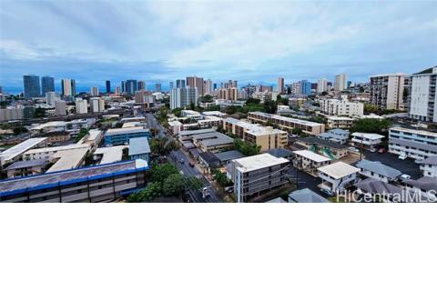 Makiki Plaza(unit#1706)