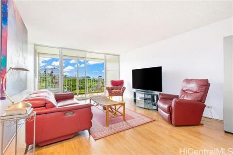 Colonnade on the Greens(unit#4301)