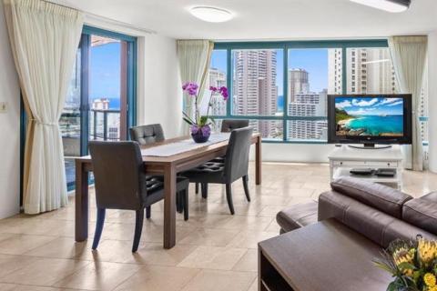 Waikiki Landmark(unit#2704)