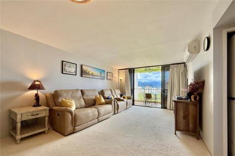 Franklin Towers(unit#19A)