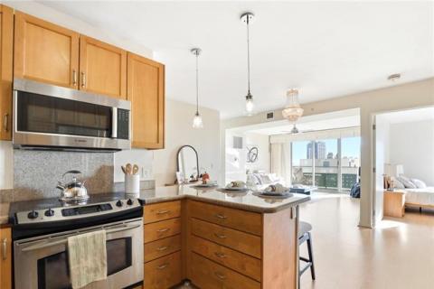 Lanikea At Waikiki(unit#2103)