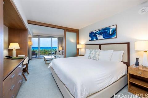 The Ritz-Carlton Residences Twr 2 - 383 Kalaimoku(unit#1702)