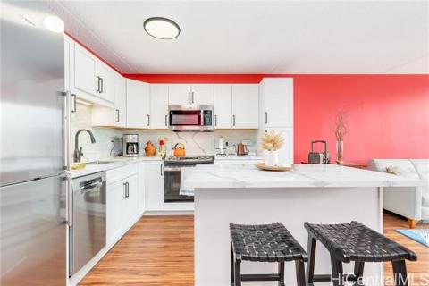 Chateau Waikiki(unit#2202)