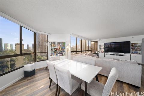 Continental Plaza(unit#702)