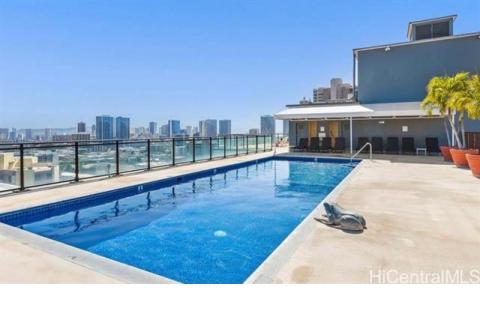 Town House(unit#201)