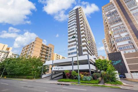 Ala Wai Townhouse(unit#1202)