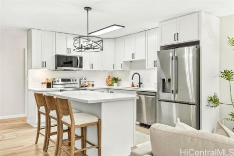 Windward Estate(unit#E102)