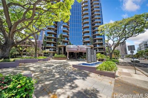 One Waterfront Tower(unit#1001)