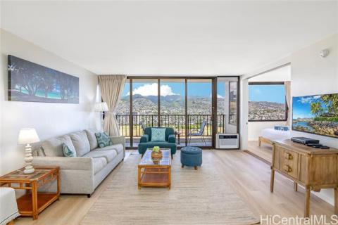 Waikiki Banyan(unit#3213)