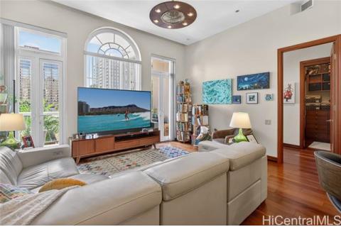 Loft at Waikiki(unit#501)