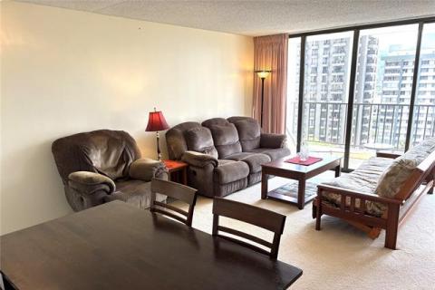 Waikiki Banyan(unit#1213-II)